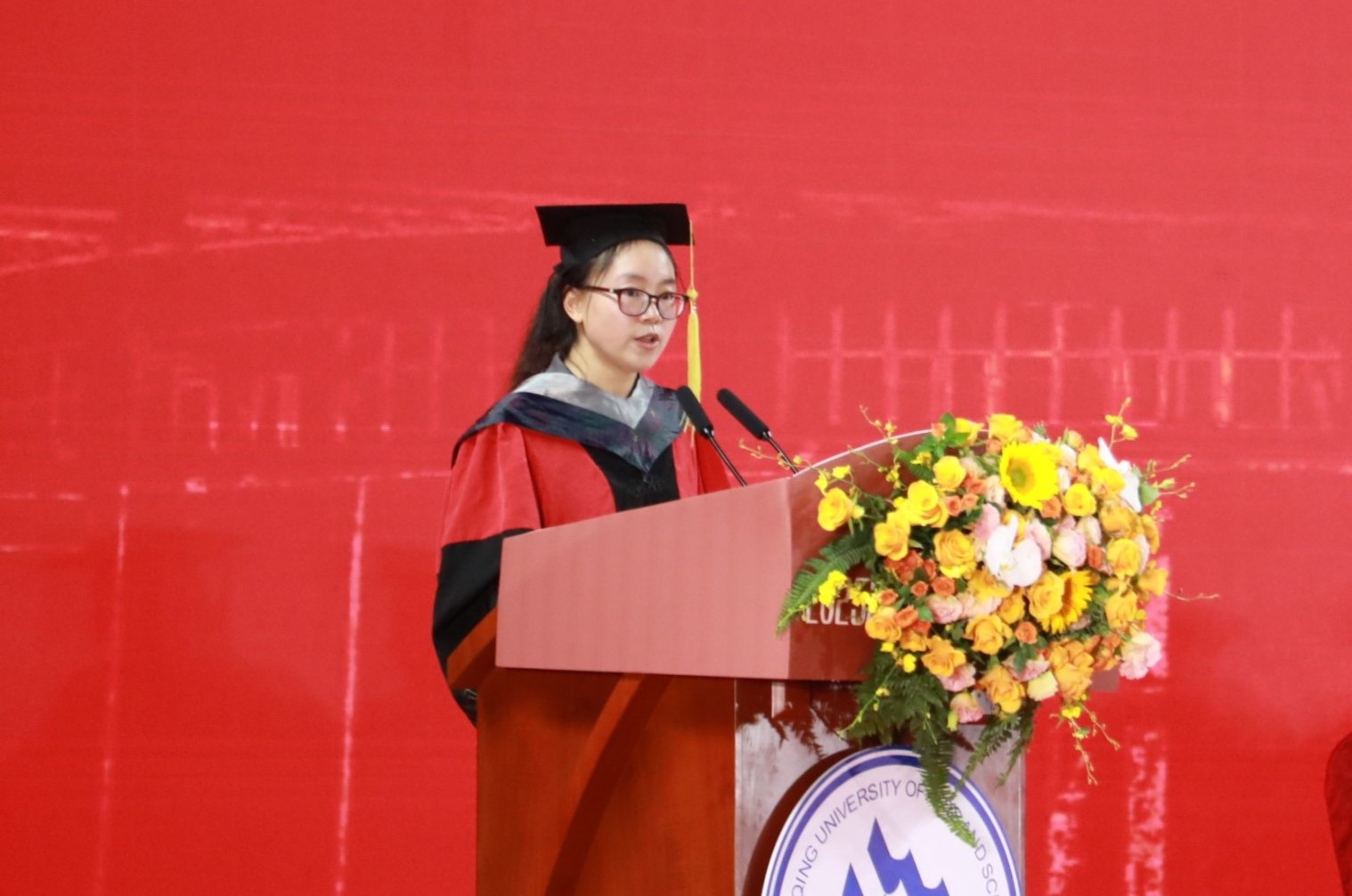 教师代表.jpg